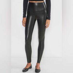 Aritzia Wilfred Free Daria Vegan Leather Black Leggings